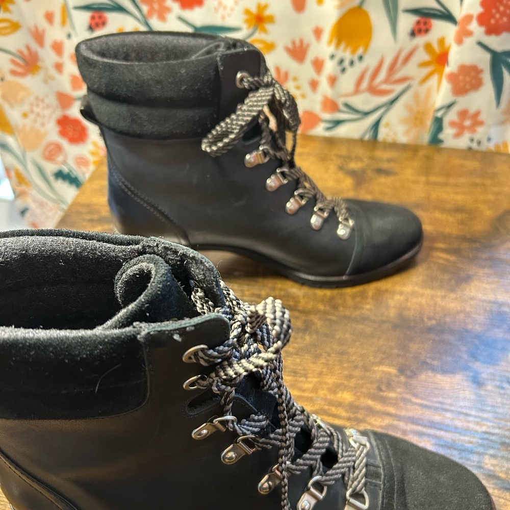 Sam Edelman Manchester Boots Black Wool Details Women’s 9.5 Lace Up Block Heel - Picture 6 of 8